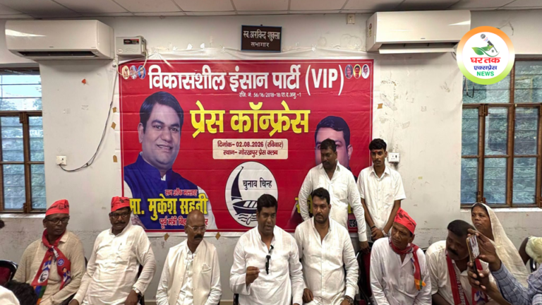 गोरखपुर में आयोजित प्रेस कॉन्फ्रेंस के दौरान पार्टी नेतृत्व मीडिया को संबोधित करते हुए। इस दौरान संवाद कार्यक्रमों की अनुमति, लोकतांत्रिक अधिकार, संवैधानिक आरक्षण, निषाद समाज के सम्मान और न्याय की लड़ाई पर विस्तार से अपनी बात रखी गई।